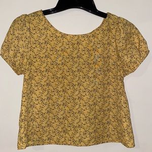 FLORAL PRINT RUFFLED SLEEVE BLOUSE